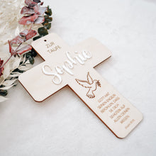 Lade das Bild in den Galerie-Viewer, Holzkreuz Taufe personalisiert