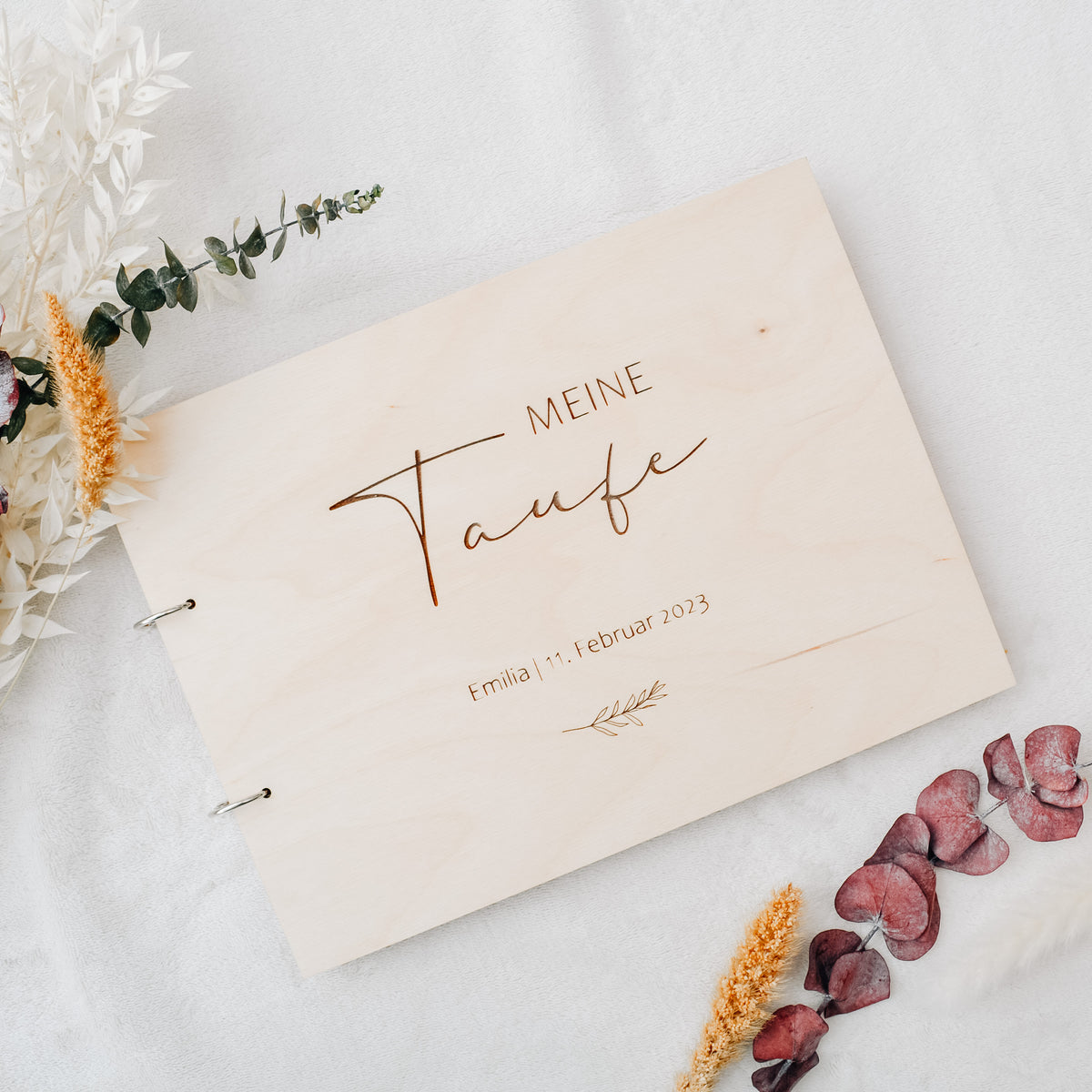 Holzbuch Taufe (personalisiert)