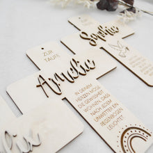 Lade das Bild in den Galerie-Viewer, Holzkreuz Taufe personalisiert