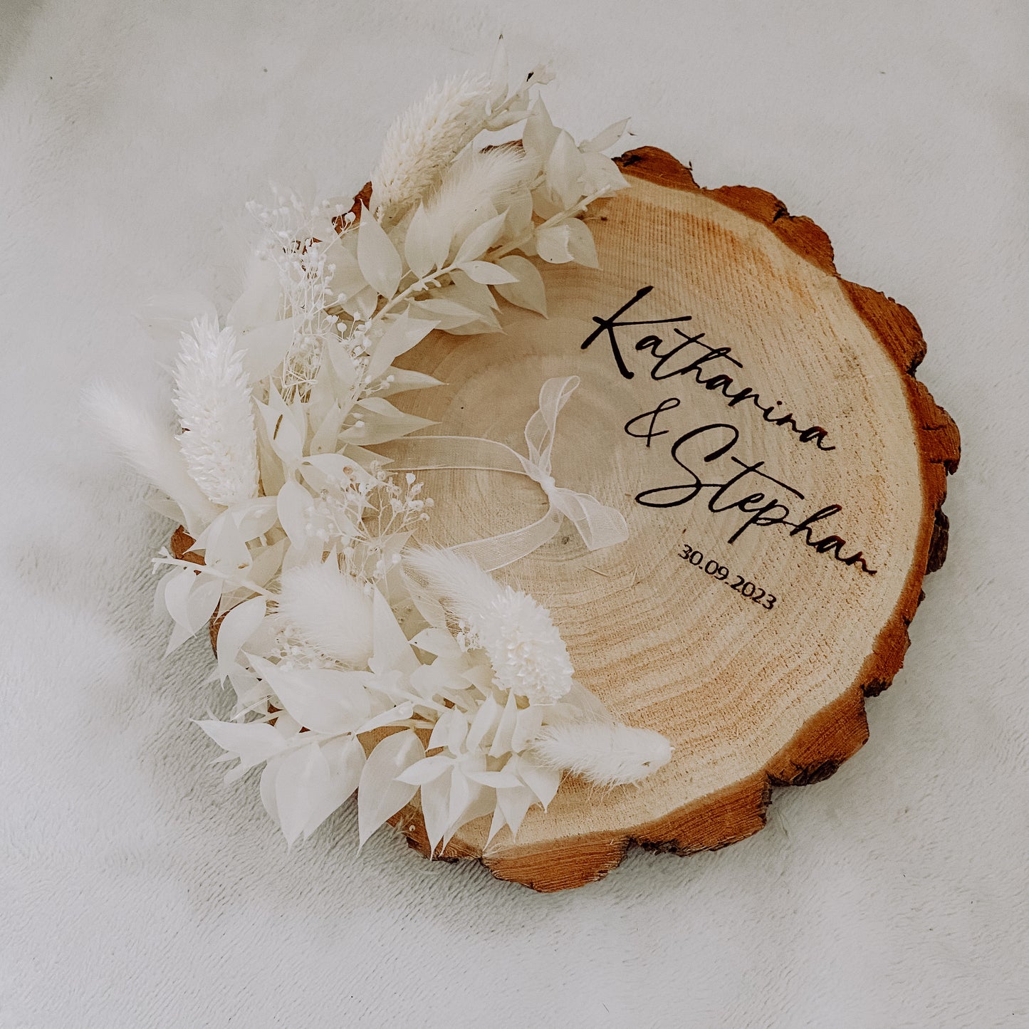Ringkissen Holz Hochzeit (personalisiert)