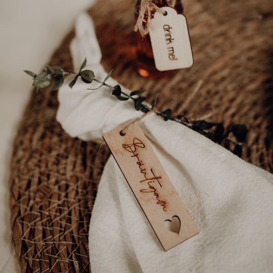 Anhänger Platzkarte aus Holz NAMEN (personalisiert)